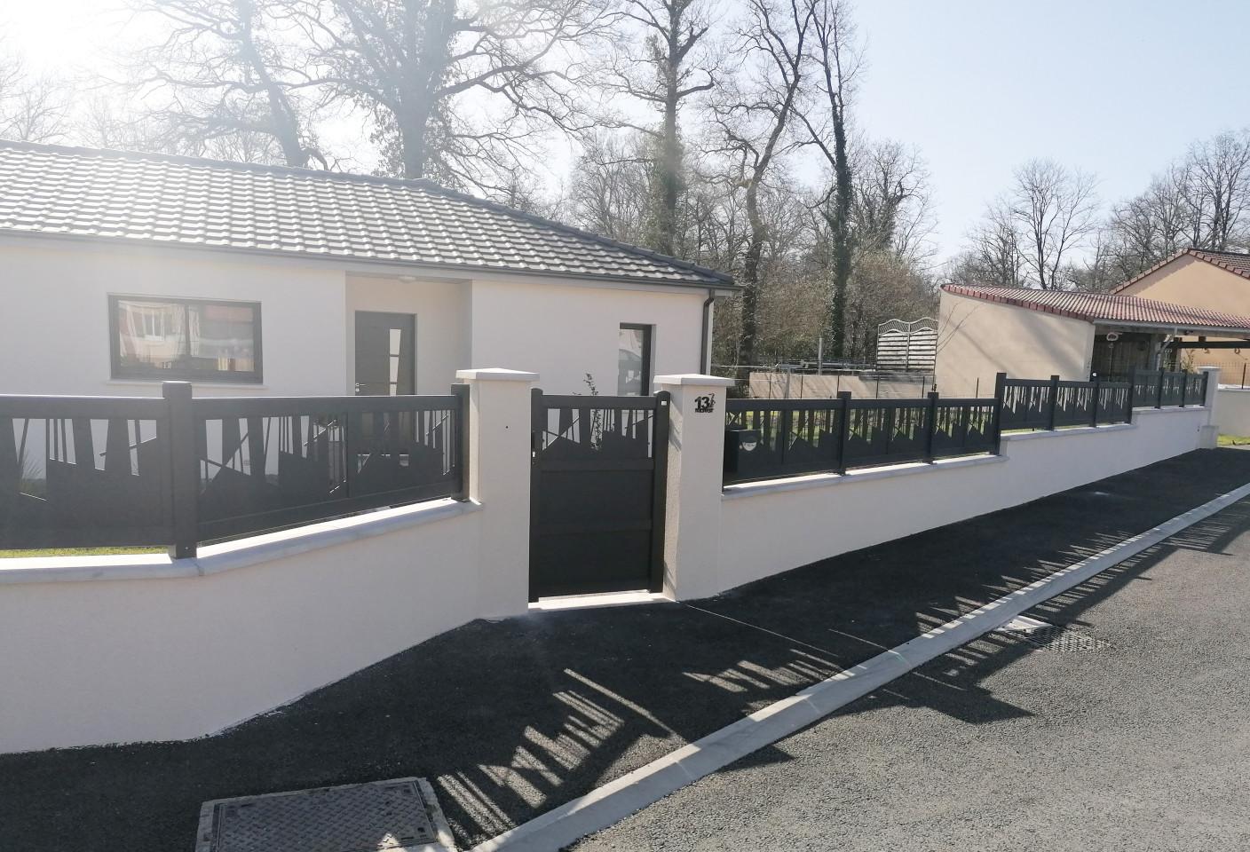 Clôture aluminium_ Modèle Loft_Gamme Tendance