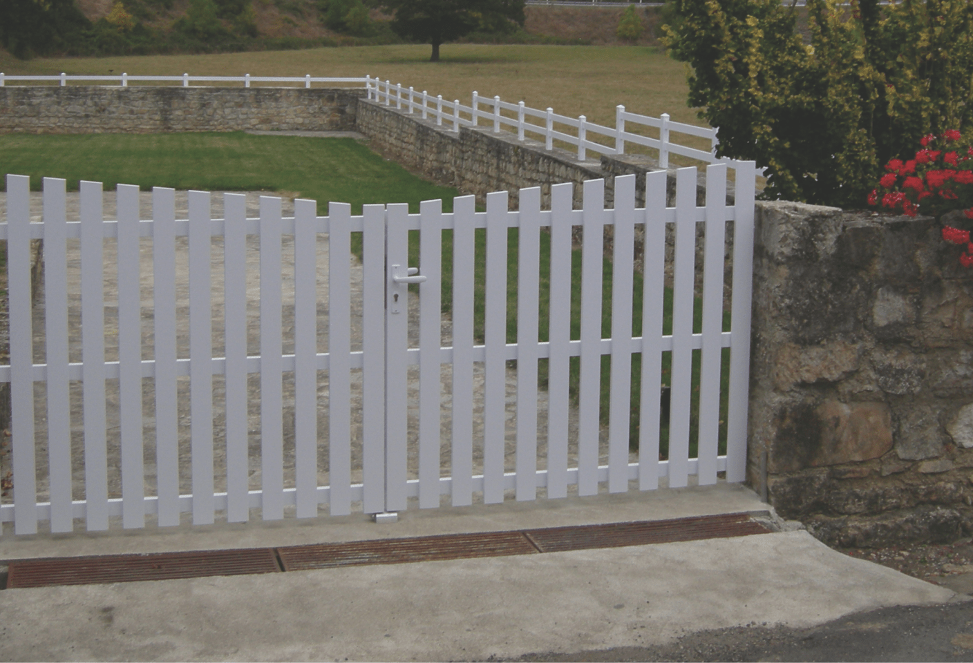 Portail PVC_Gamme Actuelle_Modèle Classique