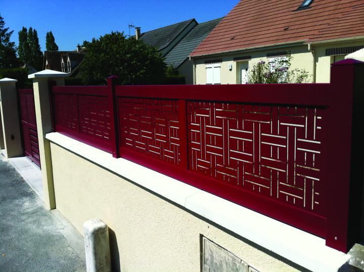 Clôture aluminium_ Modèle Loft_Gamme Tendance