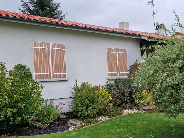 Volets battants PVC ton bois