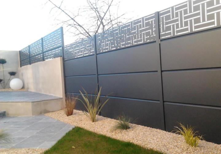 clôture sur mesure moderne