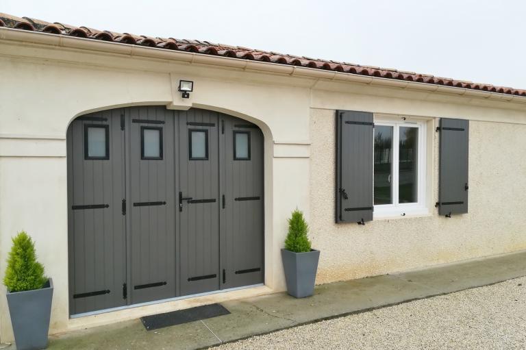 portes de garage battantes repliables alu