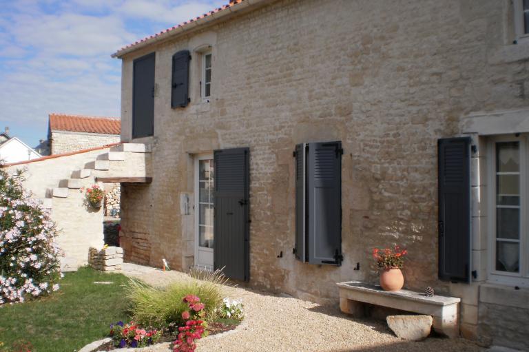 volets battants persiennes