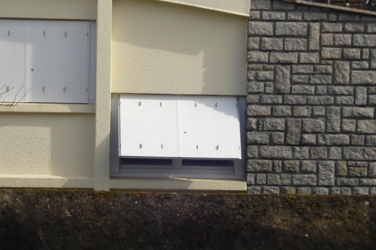 Volets persiennes PVC