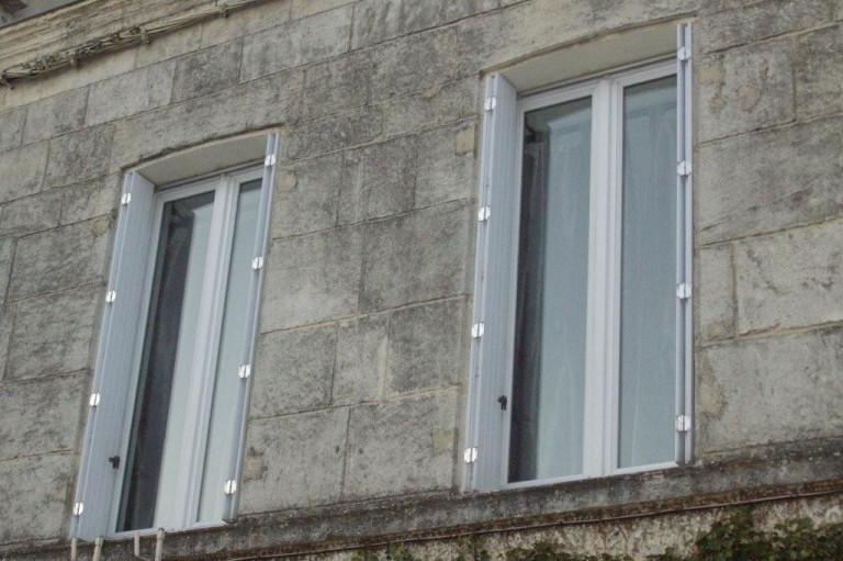 Volets persiennes PVC