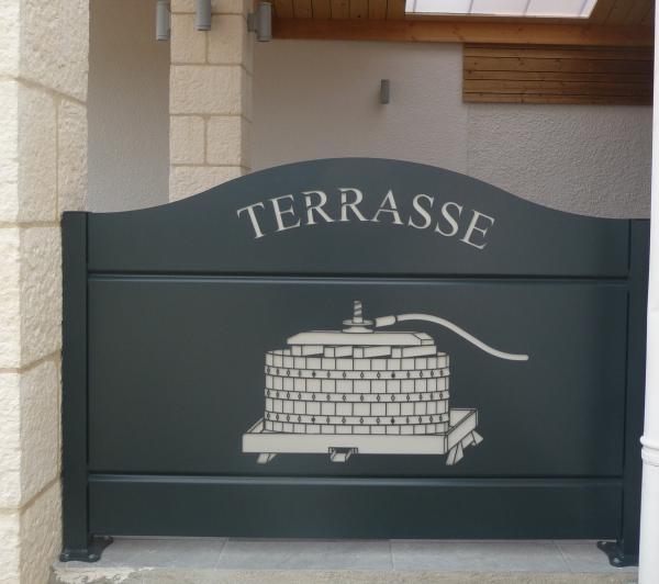 terrasse logo sur mesure