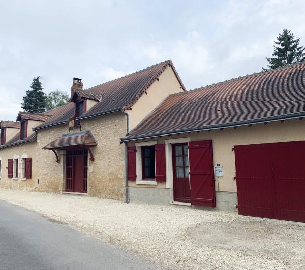 Volets-battants-aluminium-porte-de-garage-battante