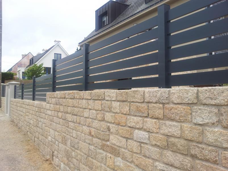 Clôture ajourée lames horizontales