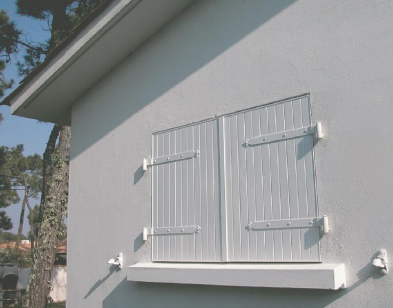 Volets battants PVC gamme classique