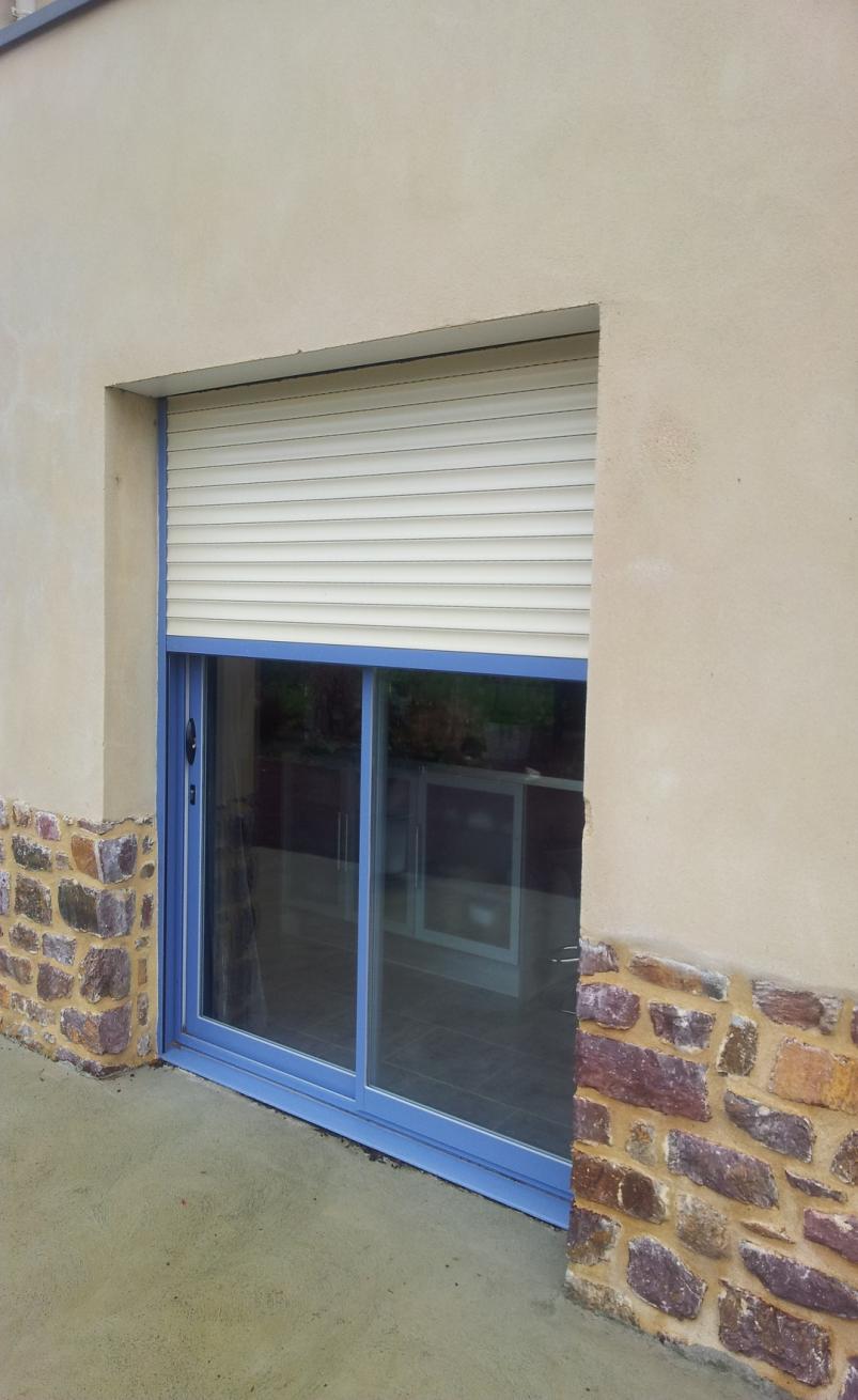 Volets roulants gamme tradi bleu et blanc