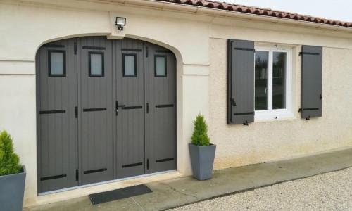 porte de garage en aluminium sur mesure