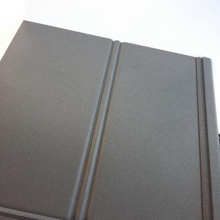 Zoom finition mouchette volets battants GYT