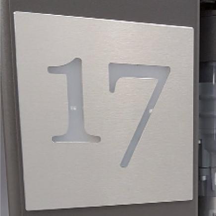 Alunox - Plaque numéro