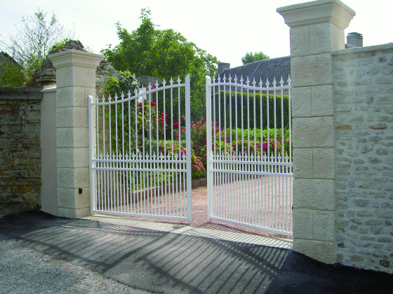 Portail aluminium - Gamme Tradition modèle Manoir